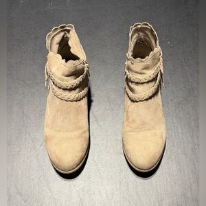 Girls Size 3 SO Tan Ankle Booties Like New
